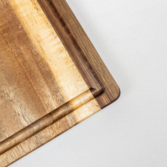 Serving Board with Handle & Juice Groove 30x23 | WEST