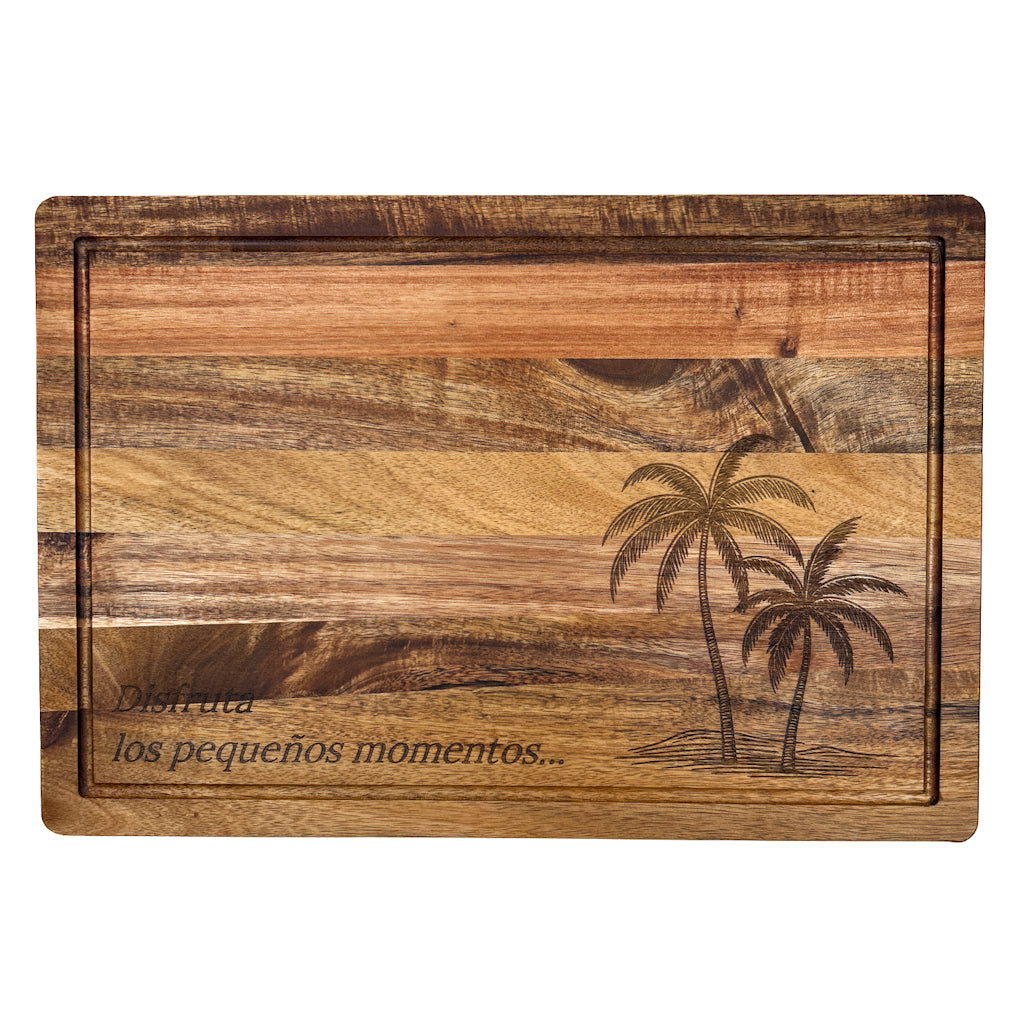 “Disfruta los Pequeños momentos” Engraved Cutting Board with Juice Groove  – 38×26 cm | TESS