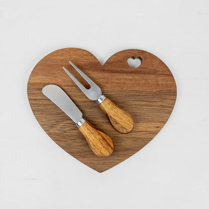 Heart Cheese Board Set with 2 Cheese Knives 20x18 | BAKKER